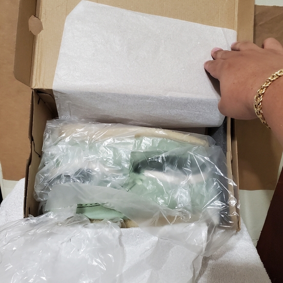 SOLD Clarks wallabee - Picture 14 of 15